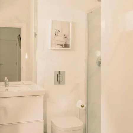 Glam House No Coracao Da *