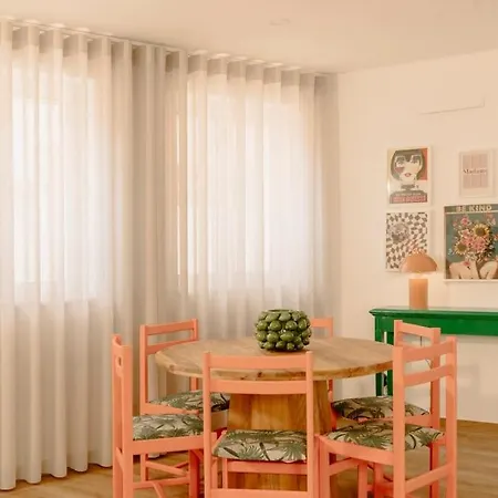 Glam House No Coracao Da