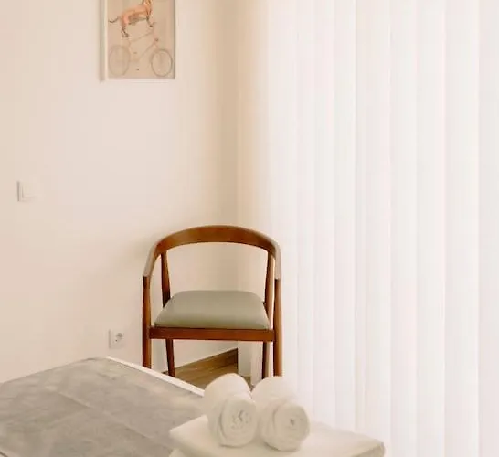 Glam House No Coracao Da * Φάρο